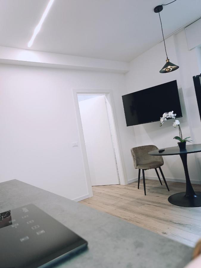 Apartment Teatro Bozen Buitenkant foto